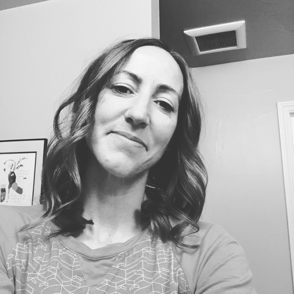 Meet your Posher, Briana - Picture 1 of 1